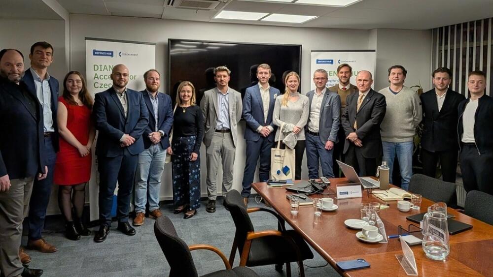 Schůzka s NATO Found.